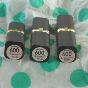 3 L'Oreal Colour Riche Collection Lipstick #600